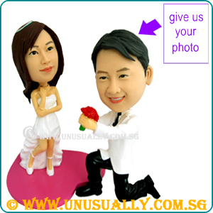 Custom 3D Lovely Proposing Wedding Couple Figurines